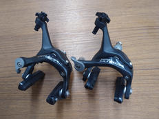 ブレーキキャリパー|SHIMANO