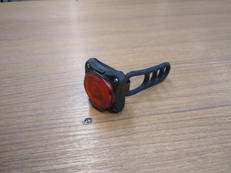 リアライト|LEZYNE