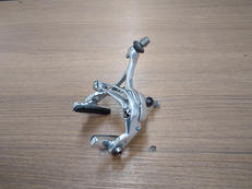 フロントブレーキキャリパー|CAMPAGNOLO