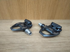 ビンディングペダル|SHIMANO