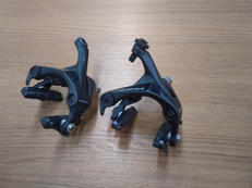 ブレーキキャリパー|SHIMANO