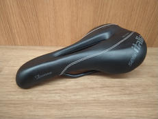 サドル|SELLE ITALIA