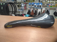 サドル|SELLE ITALIA