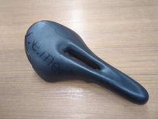 サドル|SELLE ROYAL