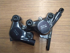 ブレーキキャリパー|SHIMANO