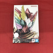 S.H.FIGUARTS 仮面ライダーオーズタジャドルコンボ|バンダイナムコ