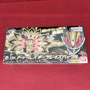 DXドゥームズギーツレイズバックル|BANDAI