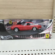 1/18スケール フェラーリ250GT|HOTWHEELS
