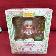 ねんどろいど　桜ミク|GOOD SMILE COMPANY