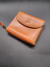 二つ折り財布|IL BISONTE