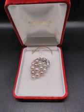 淡水パールブローチ|淡水パールブローチ