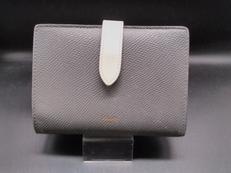 ミディアムストラップウォレット|CELINE