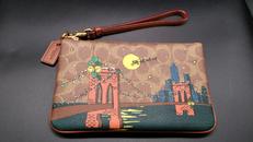ストラップ付きポーチ|COACH