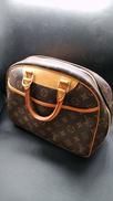 トゥルーヴィル・モノグラム|LOUIS VUITTON