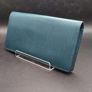 ポルトフォイユ・プラザ|LOUIS VUITTON