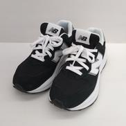 スニーカー|NEW BALANCE
