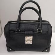 ショルダーバッグ|GUESS