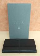 レザーケース|MYNUS