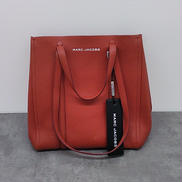 ザタグトート|MARC JACOBS