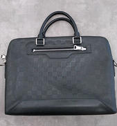 アンフィニアベニュー|LOUIS VUITTON