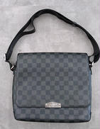 グラフィットディストリクト|LOUIS VUITTON