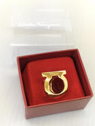 スカーフリング|SALVATORE FERRAGAMO