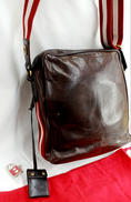 BALLY　レザーショルダーバッグ　バリー|BALLY