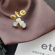K10ピアス　ETE　ラリマー|ETE