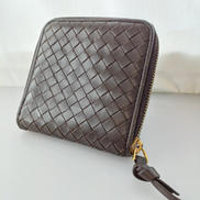 BOTTEGA VENETA　本革　二つ折り財布|BOTTEGA VENETA