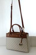 2WAYショルダーバッグ　マイケルコース　ADRIENNE|MICHAEL　KORS