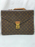 セルヴィエット・コンセイエ|LOUIS VUITTON