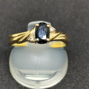 石付きリング|2.4㌘(石含む)