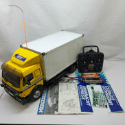 1/14RC メルセデス・ベンツ1850Lパネルバントラック|TAMIYA