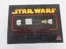 ミニライトセーバー EP3版|MASTER REPLICAS