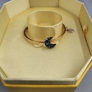 ブレス・バングル|SWAROVSKI