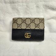 二つ折り財布|GUCCI