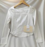 ウェーブデザイントリコットブラウス|AIMEINE