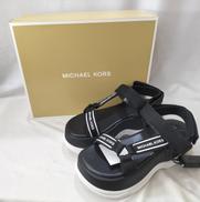 靴|MICHAEL KORS