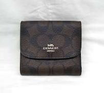 折りたたみ財布|COACH