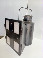 鉄道カンテラ|渡邊燈器株式会社