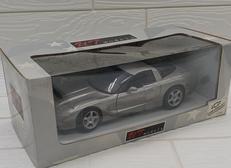 1/18 CHEVROLET CORVETTE　COUPE|GATEWAY
