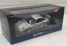 1/18PORSCHE　911 GT2|AUTOART