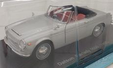 1/24 DATSUN　FAIRLADY　1600 (19|アシェット