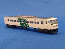 185系2000番台踊り子色|KATO