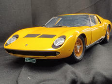 ランボルギーニ|アシェット