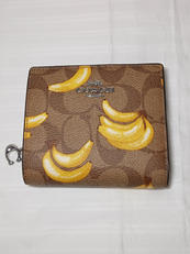 スナップウォレット　シグ　バナナプリント|COACH