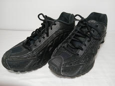 SHOX R4 "BLACK FLORAL|NIKE