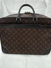 マカサーポルトドキュマン．ヴォワヤージュGM|LOUIS VUITTON