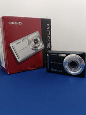デジタルカメラ|CASIO