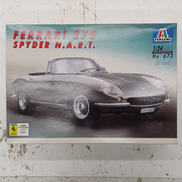 フェラーリ 275 スパイダー|ITALERI